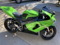 Le service client était génial avec des réponses rapides. J'ai commandé des carénages pour mon 06 zx6r et tout s'adapte parfaitement et a fière allure. Je recommanderai cette entreprise à tous les amis et à la famille qui ont besoin de pièces détachées